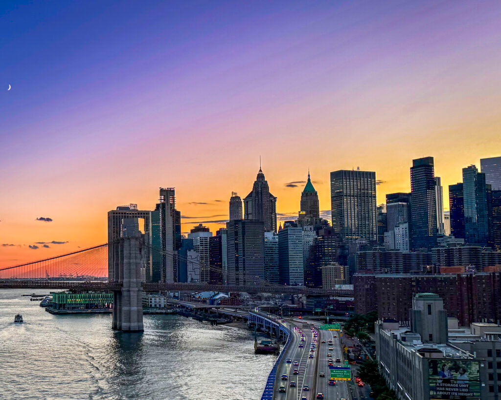 brooklyn bridge blue hour